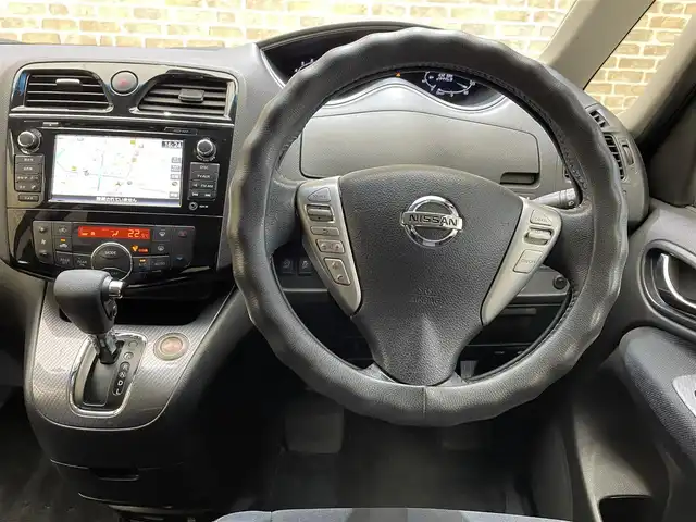 日産 セレナ ライダー BラインS HVAセーフ 岩手県 2014(平26)年 10.3万km ダイヤモンドブラック 両側パワースライドドア/アラウンドビューモニター/エマージェンシーブレーキ/横滑り防止装置/レーンアシスト/アイドリングストップ/前後ソナー/AC100V100Wコンセント/ロールサンシェード/リヤオートエアコン/純正ナビ/フルセグTV/ドライブレコーダー/ETC/ステアリングスイッチ/LEDヘッドライト/純正16インチアルミホイール/エンジンスターター