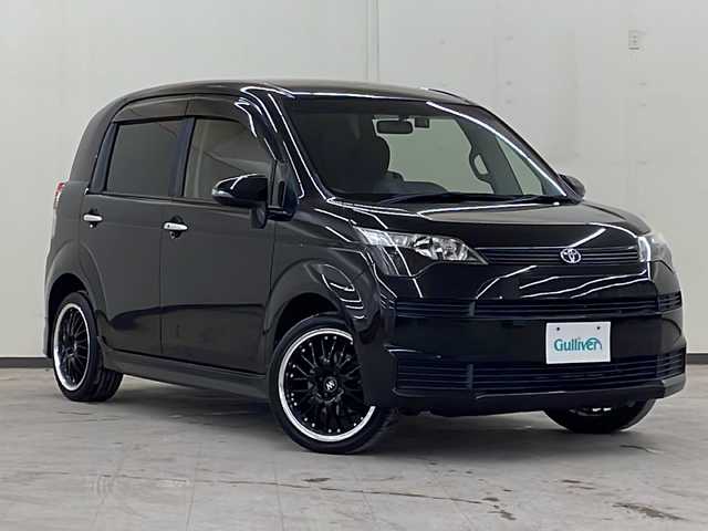 トヨタ スペイド F 道央・札幌 2012(平24)年 6.9万km ブラックマイカ /4WD//社外HDDナビ：CN-H510WD/（CD/DVD/BT/SD/ラジオ/フルセグ）//左側パワースライドドア//横滑り防止装置//ドライブレコーダー//ETC//オートエアコン//エンジンスターター//ヘッドライトレベライザー//ドアバイザー//HIDヘッドランプ//純正フロアマット//HIDヘッドランプ//社外１７インチアルミホイール