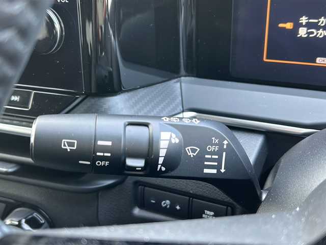 日産 ノート X FOUR 福島県 2023(令5)年 8.3万km ピュアホワイトパール 360°セーフティアシスト/・踏み間違い衝突防止アシスト/・インテリジェントエマージェンシーブレーキ/・車線逸脱警報/・前方衝突予測警報/純正ディスプレイオーディオナビ/・フルセグTV/USB/HDMI/FM/AM/・AppleCarPlay/AndroidAuto/・ビルトインETC2.0/・バックカメラ/・アラウンドビューモニター/デジタルインナーミラー/革張りステアリング/・ステアリングスイッチ/・ステアリングヒーター/・クルーズコントロール追従あり/電子パーキング/・オートブレーキホールド/D+N席シートヒーター/ワイヤレス充電/電動格納ミラー/プッシュスタート/・スマートキー/ハロゲンヘッドライト/・オートライト/・オートマチックハイビーム/純正フロアマット/レンタカーアップ