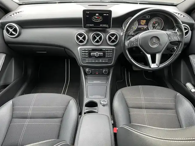 メルセデス・ベンツ Ａ１８０ 長野県 2014(平26)年 5万km 黒 純正ナビ/・Bluetooth/CD/DVD/FMAM/バックカメラ/純正フロアマット/ハーフレザーシート/純正16インチAW/コーナーセンサー前後/オートライト/ドアバイザー/ノーマルタイヤ積み込み/電格ミラー/パドルシフト/スペアキー有/スマートキー