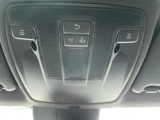 メルセデス・ベンツ Ａ１８０ 長野県 2014(平26)年 5万km 黒 純正ナビ/・Bluetooth/CD/DVD/FMAM/バックカメラ/純正フロアマット/ハーフレザーシート/純正16インチAW/コーナーセンサー前後/オートライト/ドアバイザー/ノーマルタイヤ積み込み/電格ミラー/パドルシフト/スペアキー有/スマートキー