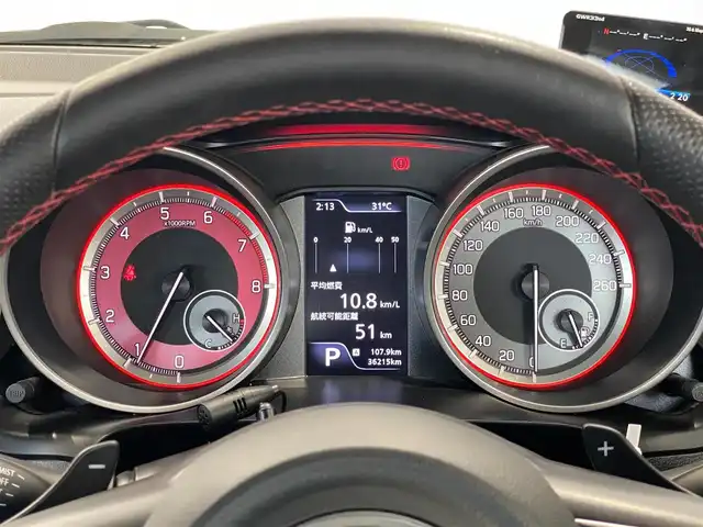 スズキ スイフト スポーツ セーフティPKG 岐阜県 2018(平30)年 3.7万km ピュアホワイトP ENKEI製17インチAW/スズキセーフティサポート/・デュアルセンサーブレーキサポート/・アダプティブクルーズコントロール/・車線逸脱抑制機能/・車線逸脱警報機能/Panasonic製8型ナビ（OP）/（フルセグTV/CD/DVD/Bluetooth/ipod）/TVキャンセラー/専用スポーツシート/運転席シートヒーター/革巻きステアリング/MTモード付AT/パドルシフト/LEDヘッドライト/フロントフォグ/アルミペダル/ドアバイザー/純正フロアマット/純正ビルトインETC/前方ドライブレコーダー/GPSレーダー探知機