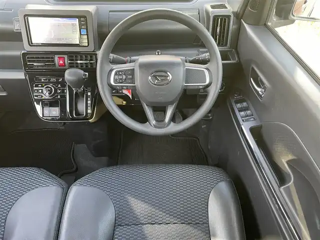 ダイハツ タント カスタム X 福島県 2023(令5)年 0.6万km ブラックマイカメタリック/ファイアークォーツレッドメタリック 2トーン 純正メーカーオプションナビ/BT、MSV、バックカメラ、フルセグTV、CD/DVD/スマートキー/ドライブレコーダー/ハーフレザーシート/シートヒーター/純正フロアマット/ドアバイザー/ブレーキホールド/電格ミラー/コーナーセンサー