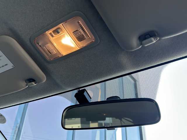 トヨタ パッソ X Lパッケージ 山形県 2015(平27)年 4万km ホワイト 禁煙車/横滑り防止装置/純正オーディオ/（AM/FM/CD)/アイドリングストップ/ETC/社外AW/社外フロアマット/電動格納ミラー/ドアバイザー/リモコンキー/冬タイヤ　スチールホイール車載/（165/65/R14)5mm