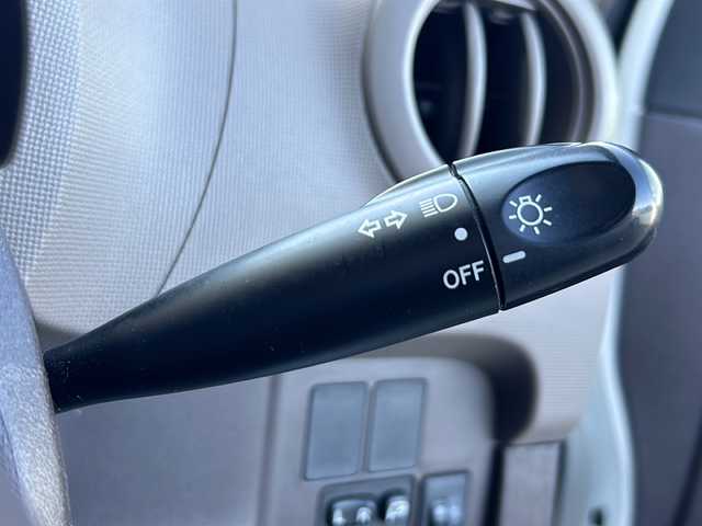 トヨタ パッソ X Lパッケージ 山形県 2015(平27)年 4万km ホワイト 禁煙車/横滑り防止装置/純正オーディオ/（AM/FM/CD)/アイドリングストップ/ETC/社外AW/社外フロアマット/電動格納ミラー/ドアバイザー/リモコンキー/冬タイヤ　スチールホイール車載/（165/65/R14)5mm