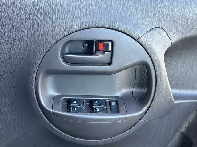 トヨタ パッソ X Lパッケージ 山形県 2015(平27)年 4万km ホワイト 禁煙車/横滑り防止装置/純正オーディオ/（AM/FM/CD)/アイドリングストップ/ETC/社外AW/社外フロアマット/電動格納ミラー/ドアバイザー/リモコンキー/冬タイヤ　スチールホイール車載/（165/65/R14)5mm