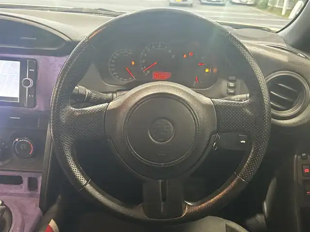 トヨタ ８６ G 愛知県 2013(平25)年 6.7万km サテンホワイトパール 純正メモリナビ/フルセグテレビ/バックカメラ/Bluetooth/ETC/RAYS AW/BLITZタワーバー/BLITZ車庫調/TRDエアロ