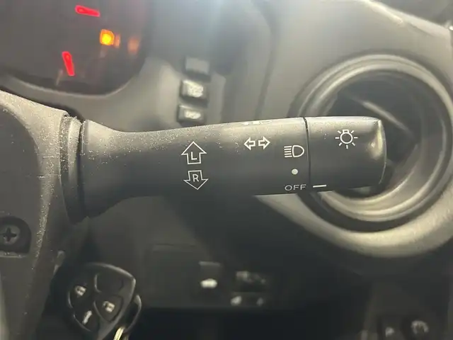 トヨタ ８６ G 愛知県 2013(平25)年 6.7万km サテンホワイトパール 純正メモリナビ/フルセグテレビ/バックカメラ/Bluetooth/ETC/RAYS AW/BLITZタワーバー/BLITZ車庫調/TRDエアロ