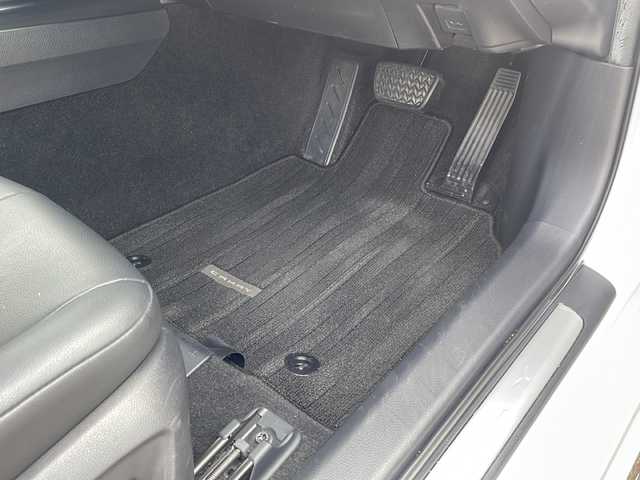 トヨタ カムリ WS 島根県 2019(令1)年 9.3万km プラチナホワイトパールマイカ メーカーナビゲーション/BT CD DVD/TRDフルエアロ/レーダークルーズコントロール/バックカメラ/D席パワーシート/ETC2.0/社外ドライブレコーダー/オートマチックハイビーム/LEDヘッドライト/AUTOHOLD