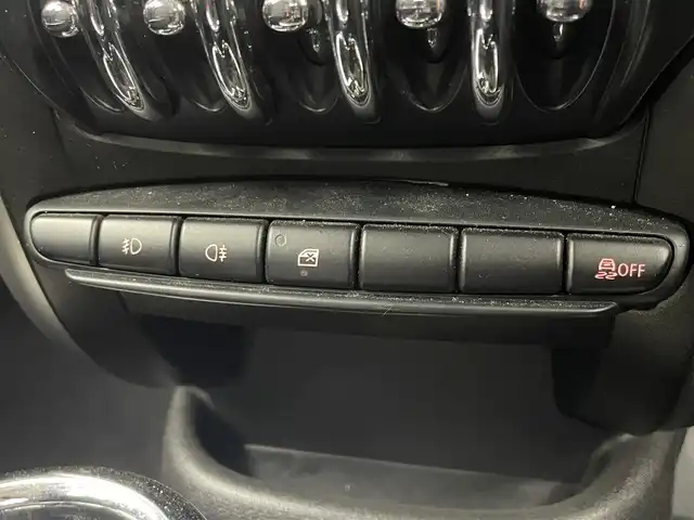 ＭＩＮＩ ミニ クロスオーバー クーパー 埼玉県 2013(平25)年 6.1万km 赤Ⅱ 純正オーディオ バックカメラ ETC ミラー型ドライブレコーダー 純正フロアマット オートエアコン エンジンスタート AUX ルーフレール リアソナー CD再生 純正アルミホイール
