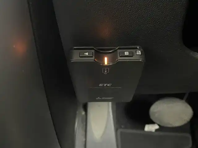 ＭＩＮＩ ミニ クロスオーバー クーパー 埼玉県 2013(平25)年 6.1万km 赤Ⅱ 純正オーディオ バックカメラ ETC ミラー型ドライブレコーダー 純正フロアマット オートエアコン エンジンスタート AUX ルーフレール リアソナー CD再生 純正アルミホイール