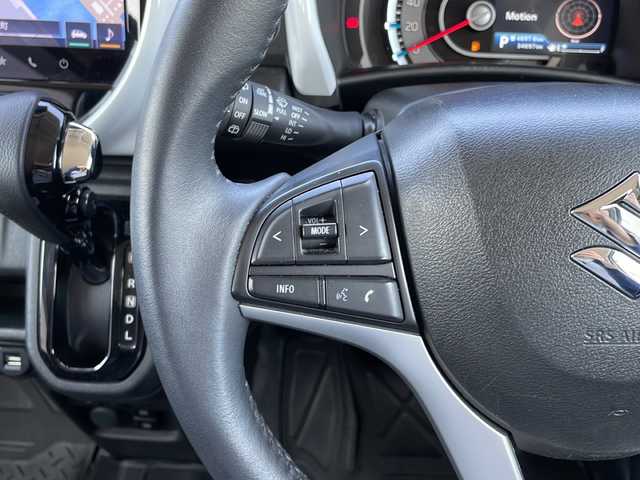 スズキ ハスラー HYBRID X 山口県 2023(令5)年 3.5万km ピュアホワイトP 純正メモリーナビ【CBTM041070JP】/Bluetooth、CD、DVD、USB/フルセグテレビ/レーダークルーズコントロール/アラウンドビューモニター/バックカメラ/ETC/シートヒーター【D＋N席】/USB充電口×２/純正15インチアルミホイール/純正フロアマット/プッシュスタート/スマートキー/ドアバイザー/アイドリングストップ/レーンキープアシスト/コーナーセンサー/横滑り防止装置/衝突被害軽減システム/盗難防止装置