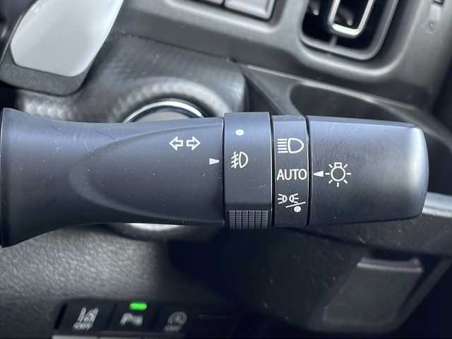 スズキ ハスラー HYBRID X 山口県 2023(令5)年 3.5万km ピュアホワイトP 純正メモリーナビ【CBTM041070JP】/Bluetooth、CD、DVD、USB/フルセグテレビ/レーダークルーズコントロール/アラウンドビューモニター/バックカメラ/ETC/シートヒーター【D＋N席】/USB充電口×２/純正15インチアルミホイール/純正フロアマット/プッシュスタート/スマートキー/ドアバイザー/アイドリングストップ/レーンキープアシスト/コーナーセンサー/横滑り防止装置/衝突被害軽減システム/盗難防止装置