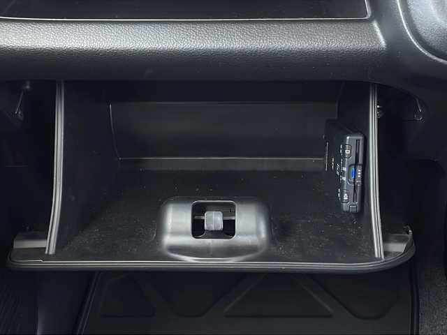 スズキ ハスラー HYBRID X 山口県 2023(令5)年 3.5万km ピュアホワイトP 純正メモリーナビ【CBTM041070JP】/Bluetooth、CD、DVD、USB/フルセグテレビ/レーダークルーズコントロール/アラウンドビューモニター/バックカメラ/ETC/シートヒーター【D＋N席】/USB充電口×２/純正15インチアルミホイール/純正フロアマット/プッシュスタート/スマートキー/ドアバイザー/アイドリングストップ/レーンキープアシスト/コーナーセンサー/横滑り防止装置/衝突被害軽減システム/盗難防止装置