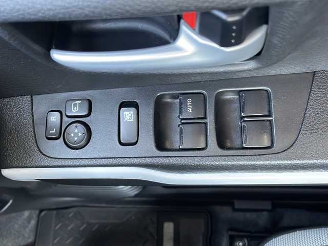 スズキ ハスラー HYBRID X 山口県 2023(令5)年 3.5万km ピュアホワイトP 純正メモリーナビ【CBTM041070JP】/Bluetooth、CD、DVD、USB/フルセグテレビ/レーダークルーズコントロール/アラウンドビューモニター/バックカメラ/ETC/シートヒーター【D＋N席】/USB充電口×２/純正15インチアルミホイール/純正フロアマット/プッシュスタート/スマートキー/ドアバイザー/アイドリングストップ/レーンキープアシスト/コーナーセンサー/横滑り防止装置/衝突被害軽減システム/盗難防止装置