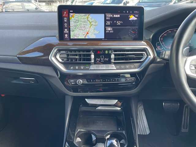 ＢＭＷ Ｘ３ xDrive20d Mスポーツ 長崎県 2022(令4)年 3.2万km 白 ワンオーナー/セレクト・パッケージ/●ステアリング・ホイール・ヒーティング/●アコースティック・ガラス/●電動パノラマ・ガラス・サンルーフ/●リヤ・サイド・ウィンドー・ローラー・ブラインド/●サンプロテクション・ガラス/●リヤ・シート・バックレスト・アジャストメント/●リヤ・シート・ヒーティング/●harman/kardonサラウンド・サウンド・システム/●BMWジェスチャー・コントロール/純正メーカーナビ/BT/USB/フルセグTV/全方位カメラ/ブラックレザーシート/前席パワーシート/D席メモリーシート/全席シートヒーター/ステアリングヒーター/レーダークルーズコントロール/ドライブレコーダー前後/純正LEDヘッドライト/ビルトインETC
