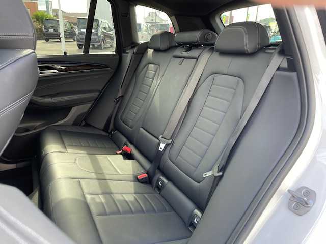 ＢＭＷ Ｘ３ xDrive20d Mスポーツ 長崎県 2022(令4)年 3.2万km 白 ワンオーナー/セレクト・パッケージ/●ステアリング・ホイール・ヒーティング/●アコースティック・ガラス/●電動パノラマ・ガラス・サンルーフ/●リヤ・サイド・ウィンドー・ローラー・ブラインド/●サンプロテクション・ガラス/●リヤ・シート・バックレスト・アジャストメント/●リヤ・シート・ヒーティング/●harman/kardonサラウンド・サウンド・システム/●BMWジェスチャー・コントロール/純正メーカーナビ/BT/USB/フルセグTV/全方位カメラ/ブラックレザーシート/前席パワーシート/D席メモリーシート/全席シートヒーター/ステアリングヒーター/レーダークルーズコントロール/ドライブレコーダー前後/純正LEDヘッドライト/ビルトインETC