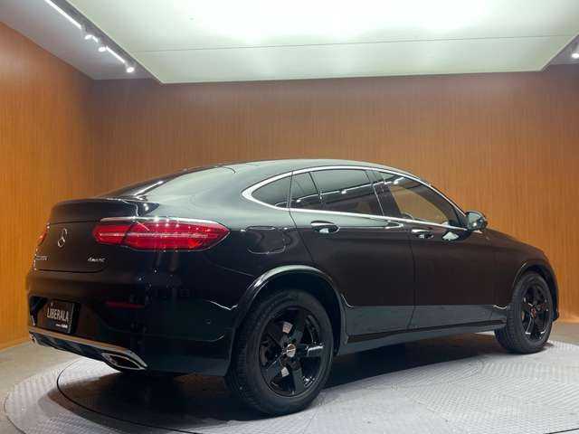 メルセデス・ベンツ ＧＬＣ２２０ d 4マチック クーペ スポーツ 千葉県 2017(平29)年 6.1万km オブシディアンブラック ACC　/半革シート　/ナビ　/TV　/360°　/Bluetooth接続　/HUD　/電動シート　/シートヒーター　/電動リアゲート　/アクティブパーキング　/アンビエントライト　/衝突軽減B　/BSM　/LKA　/ドラレコ /ETC