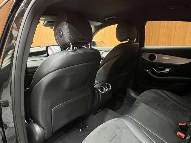 メルセデス・ベンツ ＧＬＣ２２０ d 4マチック クーペ スポーツ 千葉県 2017(平29)年 6.1万km オブシディアンブラック ACC　/半革シート　/ナビ　/TV　/360°　/Bluetooth接続　/HUD　/電動シート　/シートヒーター　/電動リアゲート　/アクティブパーキング　/アンビエントライト　/衝突軽減B　/BSM　/LKA　/ドラレコ /ETC