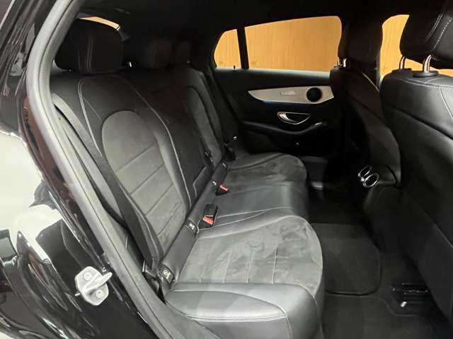 メルセデス・ベンツ ＧＬＣ２２０ d 4マチック クーペ スポーツ 千葉県 2017(平29)年 6.1万km オブシディアンブラック ACC　/半革シート　/ナビ　/TV　/360°　/Bluetooth接続　/HUD　/電動シート　/シートヒーター　/電動リアゲート　/アクティブパーキング　/アンビエントライト　/衝突軽減B　/BSM　/LKA　/ドラレコ /ETC