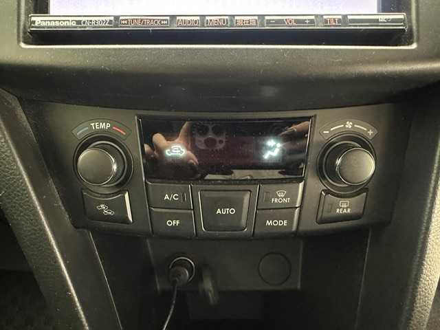 スズキ スイフト XL－DJE 兵庫県 2016(平28)年 6.9万km ブーストブルーパールメタリック 純正SDナビ/フルセグ CD DVD BT MSV/バックカメラ/ドライブレコーダー/ビルトインETC/ドライブレコーダー/アイドリングストップ/純正ドアバイザー/純正フロアマット/スマートキー/プッシュスタート/スペアキー