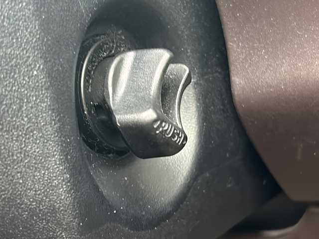 トヨタ パッソ X クツロギ 秋田県 2014(平26)年 8万km キナコメタリック ワンオーナー/純正CD/社外13インチAWサマー積込み/４WD/保証書、取説