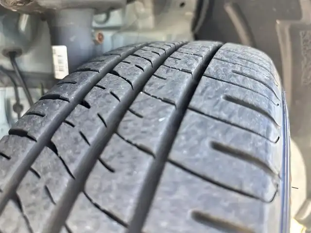 トヨタ アクア S 宮城県 2019(令1)年 3万km コバルトブルーメタリック セーフティセンス/・プリクラッシュセーフティ/・レーンディパーチャーアラート/・オートマチックハイビーム/・先行車発進告知機能/＋インテリジェントクリアランスソナー（パーキングサポートブレーキ機能付）/＝＝＝/純正ナビ（NSZT-W68T）/・CD/DVD/・Bluetooth/・フルセグTV/バックカメラ/ビルトインETC/ドライブレコーダー/キーレスエントリー/スペアキー1本/電動格納ミラー/純正フロアマット/ドアバイザー/Wエアバッグ