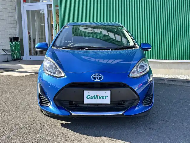 トヨタ アクア S 宮城県 2019(令1)年 3万km コバルトブルーメタリック セーフティセンス/・プリクラッシュセーフティ/・レーンディパーチャーアラート/・オートマチックハイビーム/・先行車発進告知機能/＋インテリジェントクリアランスソナー（パーキングサポートブレーキ機能付）/＝＝＝/純正ナビ（NSZT-W68T）/・CD/DVD/・Bluetooth/・フルセグTV/バックカメラ/ビルトインETC/ドライブレコーダー/キーレスエントリー/スペアキー1本/電動格納ミラー/純正フロアマット/ドアバイザー/Wエアバッグ