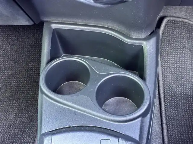 トヨタ アクア S 宮城県 2019(令1)年 3万km コバルトブルーメタリック セーフティセンス/・プリクラッシュセーフティ/・レーンディパーチャーアラート/・オートマチックハイビーム/・先行車発進告知機能/＋インテリジェントクリアランスソナー（パーキングサポートブレーキ機能付）/＝＝＝/純正ナビ（NSZT-W68T）/・CD/DVD/・Bluetooth/・フルセグTV/バックカメラ/ビルトインETC/ドライブレコーダー/キーレスエントリー/スペアキー1本/電動格納ミラー/純正フロアマット/ドアバイザー/Wエアバッグ