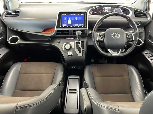 トヨタ シエンタ G クエロ 新潟県 2020(令2)年 1.8万km ヴィンテージブラウンパールクリスタルシャイン 4WD/純正9インチSDナビ(NSZT-Y68T)/CD/DVD/BT/フルセグテレビ/全方位カメラ/ETC/衝突被害軽減ブレーキ/レーンキープアシスト/半革シート/両側パワースライドドア/コーナーセンサー/スマートキー/プッシュスタート/LEDヘッドライト/オートライト/オートハイビーム/フォグランプ/社外15インチアルミホイール/純正15インチAW夏タイヤ車載
