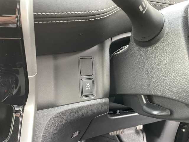 日産 セレナ ハイウェイスター 福島県 2017(平29)年 12万km ダイヤモンドブラック (株)IDOMが運営する【じしゃロン福島店】の自社ローン専用車両になります。こちらは現金またはオートローンご利用時の価格です。自社ローンご希望の方は別途その旨お申付け下さい/純正メモリナビ/フルセグテレビ/バックカメラ/ハンズフリーオートスライドドア/クルーズコントロール/ステアリングリモコン/革巻ステアリング/リア席サンシェード/パーソナルテーブル/純正１６インチＡＷ