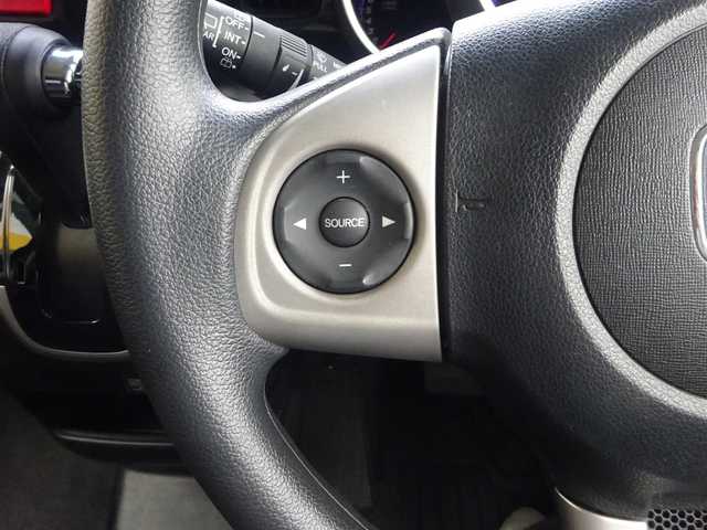 ホンダ Ｎ ＢＯＸ カスタム G SSパッケージ 静岡県 2015(平27)年 9万km スマートブラック ワンオーナー/禁煙車/純正Gathers SDナビ/（CD/DVD/BT/SD/フルセグTV）/ステアリングリモコン/バックカメラ/両側パワースライドドア/CTBA/あんしんパッケージ/アイドリングストップ/電動格納ミラー/フロントフォグランプ/スペアキー/純正フロアマット・バイザー/取扱説明書/保証書