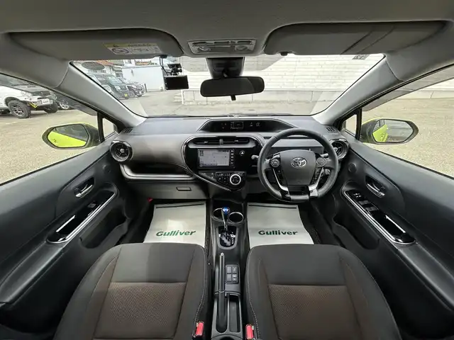 トヨタ アクア G 山形県 2020(令2)年 2.1万km サーモテクトライムグリーン 禁煙車/純正ナビ/ワンセグTV/FM/AM/CD/Bluetooth/全方位カメラ/前後ドライブレコーダー/横滑り防止装置/クルーズコントロール/衝突軽減ブレーキ/純正バイザー/純正マット/スペアキー/スマートキー/フォグランプ/AUTOライト/ETC2.0/ダブルエアバック