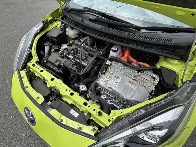 トヨタ アクア G 山形県 2020(令2)年 2.1万km サーモテクトライムグリーン 禁煙車/純正ナビ/ワンセグTV/FM/AM/CD/Bluetooth/全方位カメラ/前後ドライブレコーダー/横滑り防止装置/クルーズコントロール/衝突軽減ブレーキ/純正バイザー/純正マット/スペアキー/スマートキー/フォグランプ/AUTOライト/ETC2.0/ダブルエアバック
