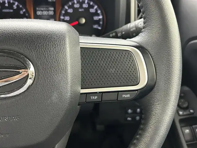 ダイハツ タフト G 熊本県 2020(令2)年 2.3万km サンドベージュメタリック 禁煙車/ガラスルーフ　/純正ナビ（ＣＤ・ＤＶＤ・フルセグ・ＢＴ・ＵＳＢ）/純正前後ドライブレコーダー　/バックカメラ　/前席シートヒーター　/前後クリアランスソナー　/衝突軽減ブレーキ　/横滑り防止　/アイドリングストップ/パーキングアシスト/ルーフレール/純正フロアマット/純正１５インチAW/オートライト/LEDヘッドライト/スマートキー/プッシュスタート/取扱説明書