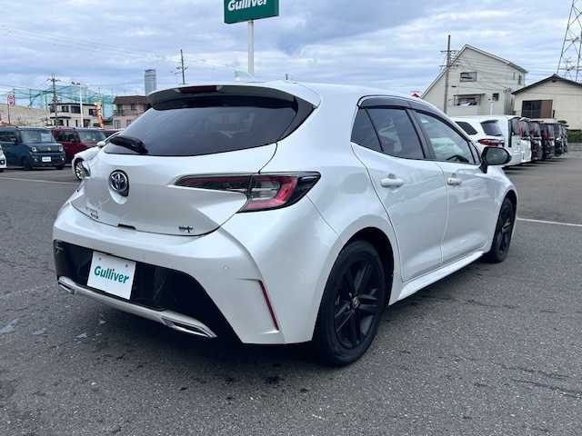 トヨタ カローラ スポーツ HVGスタイル50ミリオンED 大阪府 2022(令4)年 2.7万km プラチナホワイトパールマイカ ナビ　/フルセグ　/バックカメラ　/レーダークルーズコントロール　/ブラインドスポットモニター　/ハーフレザーシート　/シートヒータ　/ＵＳＢ　/ビルトインＥＴＣ　/ＬＥＤヘッドライト　/ＤＶＤキット　/前後ドラレコ