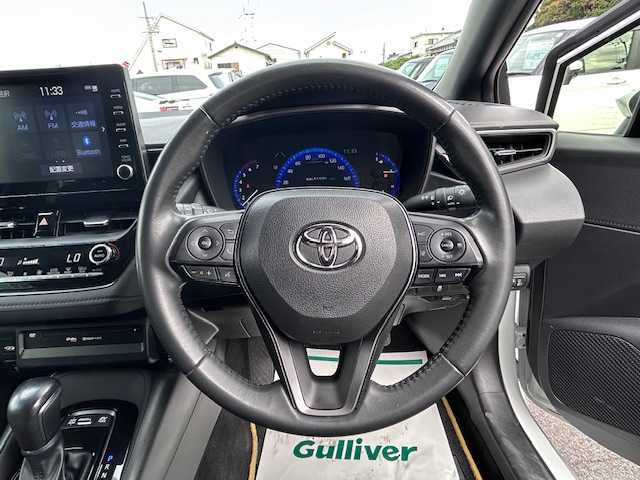 トヨタ カローラ スポーツ HVGスタイル50ミリオンED 大阪府 2022(令4)年 2.7万km プラチナホワイトパールマイカ ナビ　/フルセグ　/バックカメラ　/レーダークルーズコントロール　/ブラインドスポットモニター　/ハーフレザーシート　/シートヒータ　/ＵＳＢ　/ビルトインＥＴＣ　/ＬＥＤヘッドライト　/ＤＶＤキット　/前後ドラレコ