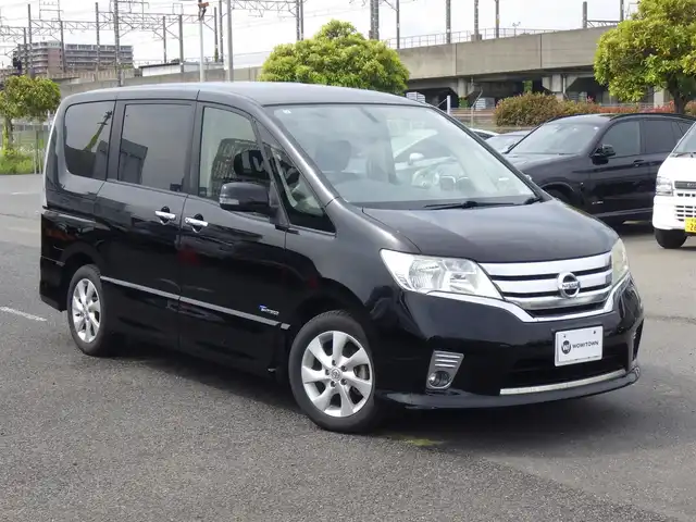 日産 セレナ ハイウェイスター S HV Vセレ 千葉県 2013(平25)年 12.6万km スーパーブラック 両側パワースライドドア/純正SDナビ/地デジTV/【DVD/CD再生機能　Bluetooth接続】/バックカメラ/ETC/HID/フォグライト/ウインカーミラー/純正16インチアルミホイル/インテリジェントキー