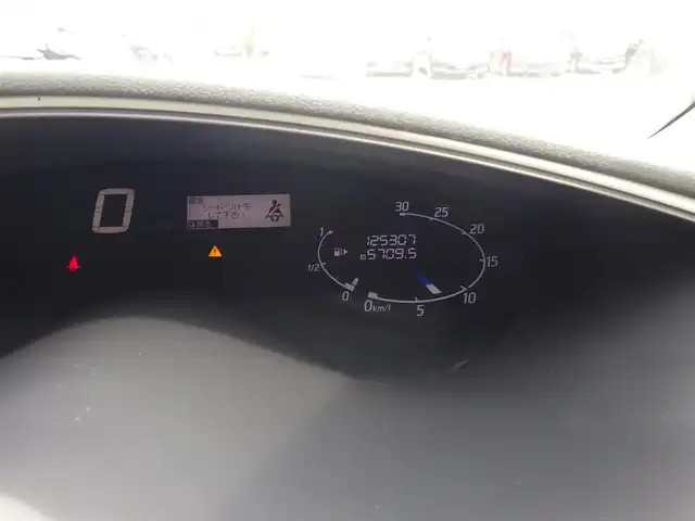 日産 セレナ ハイウェイスター S HV Vセレ 千葉県 2013(平25)年 12.6万km スーパーブラック 両側パワースライドドア/純正SDナビ/地デジTV/【DVD/CD再生機能　Bluetooth接続】/バックカメラ/ETC/HID/フォグライト/ウインカーミラー/純正16インチアルミホイル/インテリジェントキー