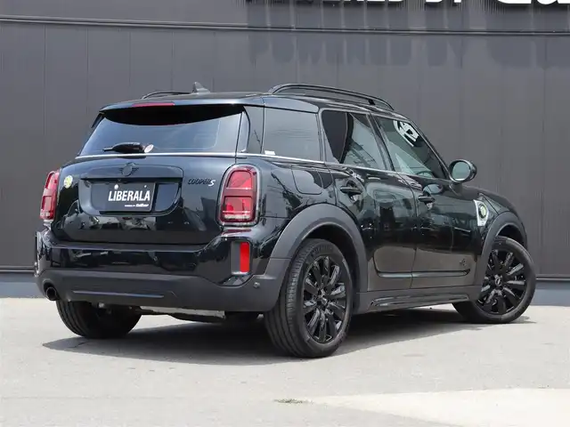 ＭＩＮＩ ＢＭＷ ミニ クロスオーバー クーパー S E オール4 長野県 2023(令5)年 1.3万km ミッドナイト・ブラック・メタリック ・モルトブラウンレザーシート/・純正ナビ /・バックカメラ /・CarPlay /・ACC /・衝突軽減B/・レーンディパチャーW /・パーキングアシスト /・コンフォートアクセス /・パワーシート/ヒータ /・パワーバックD /・オプション18インチアルミホイール