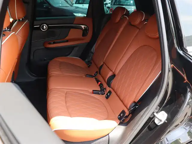 ＭＩＮＩ ＢＭＷ ミニ クロスオーバー クーパー S E オール4 長野県 2023(令5)年 1.3万km ミッドナイト・ブラック・メタリック ・モルトブラウンレザーシート/・純正ナビ /・バックカメラ /・CarPlay /・ACC /・衝突軽減B/・レーンディパチャーW /・パーキングアシスト /・コンフォートアクセス /・パワーシート/ヒータ /・パワーバックD /・オプション18インチアルミホイール