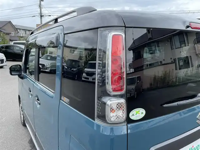 スズキ スペーシア ギア HYBRID XZターボ 道央・札幌 2020(令2)年 9.9万km デニムブルー ガンメタリック 2トーン 登録時走行距離98/439km/ターボ車/寒冷地仕様/社外メモリナビ(CD/DVD/FM/AM/SD/BT)/フルセグテレビ（走行中視聴可能）/スズキセーフティサポート/ウィンカーミラー/クルーズコントロール（追従走行あり）/ドアバイザー/プッシュスタート/両側パワースライドドア/前席シートヒーター/横滑り防止装置/ルーフレール/スマートキー/スペアキー×１/電動格納ミラー/後席テーブル/フォグランプ/ステアリングスイッチ/パドルシフト/ワイパー間欠時間コントローラー/PWRスイッチ/盗難防止装置/オートマチックハイビーム/積込冬タイヤ（純正AW/155/65/R14/22年製/溝4ｍｍ）