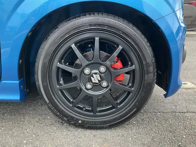 スズキ アルト ワークス 滋賀県 2019(平31)年 1.3万km ブリスクブルーM ワンオーナー/JAAA検査実施済み車両/検査時走行12313キロ/直列3気筒DOHC12バルブICターボ5速MT/カロッツェリアナビ（AVIC-RW901）/・フルセグTV・Bluetooth/バックモニター/純正レカロシート/純正フロントバンパーロアガーニッシュ/HKS EVC/CUSKO車高調/GREDDYインタークーラー/TRUSTエアクリーナー/モンスターフロントタワーバー/社外4連メーター/ブリッツマフラー/純正15インチAW/カロッツェリアドライブレコーダー/社外レーダー/純正マット/バイザー/取説/保証証/スペアキー/