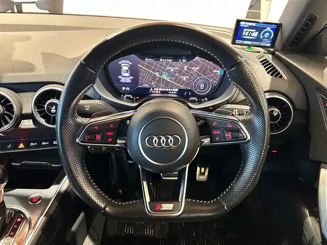 アウディ ＴＴクーペ 2．0 TFSI クワトロ 道央・札幌 2015(平27)年 4.4万km グレイシアホワイトメタリック アシスタンスパッケージアドバンスト/マトリクスLEDヘッドライト/AUDIサイドアシスト/レーンアシスト/パークアシスト/バックカメラ/ホールドアシスト/MMIナビゲーション/バーチャルコックピッド/パワーシート/パーキングエイド/社外GPSレーダー
