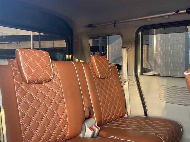 スズキ エブリィ ワゴン PZターボ スペシャル 東京都 2021(令3)年 5.6万km クールカーキPM 4WD/ターボ車/社外SDナビ　型式：CN-F1X10BLD/Bluetooth/フルセグTV/衝突被害軽減ブレーキ/車線逸脱警報装置/両側パワースライドドア/ETC/バックカメラ/プッシュスタート/スマートキー×2/シートヒーター/ドライブレコーダー/社外ステアリング（純正有り）/社外マフラー（純正有り）/社外フロントバンパー（純正有り）/社外テールランプ（純正有り）/スピーカー　/ルーフキャリア/マッドガード