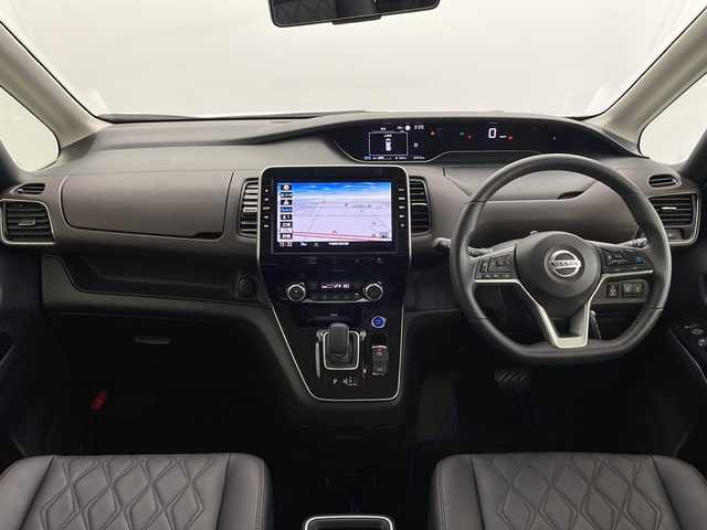 日産 セレナ e－パワー ハイウェイスター G 千葉県 2022(令4)年 3.5万km ブリリアントホワイトパール 禁煙車/360度セーフティーセンス/・プロパイロット/・インテリジェントクリアランスアラート/・エマージェンシーブレーキ/・ブラインドスポット警報/両側パワースライドドア/純正10インチナビ/・CD/DVD/Bluetooth/フルセグTV/アラウンドビューモニター/レーダークルーズコントロール/LEDオートライト/純正16インチアルミホイール/アイドリングストップ/プッシュスタート/スマートキー