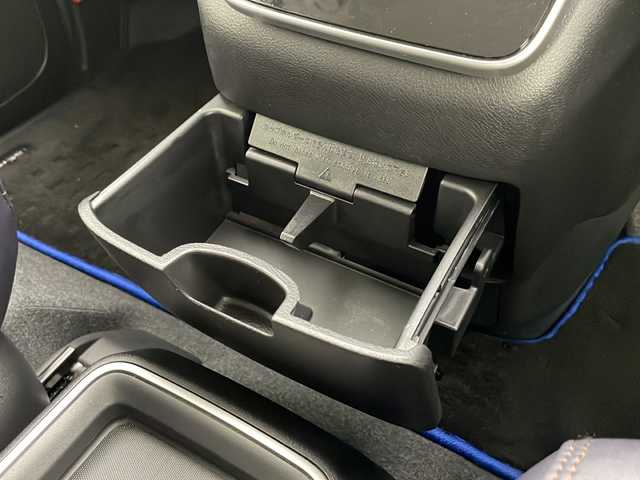 日産 セレナ e－パワー ハイウェイスター G 千葉県 2022(令4)年 3.5万km ブリリアントホワイトパール 禁煙車/360度セーフティーセンス/・プロパイロット/・インテリジェントクリアランスアラート/・エマージェンシーブレーキ/・ブラインドスポット警報/両側パワースライドドア/純正10インチナビ/・CD/DVD/Bluetooth/フルセグTV/アラウンドビューモニター/レーダークルーズコントロール/LEDオートライト/純正16インチアルミホイール/アイドリングストップ/プッシュスタート/スマートキー