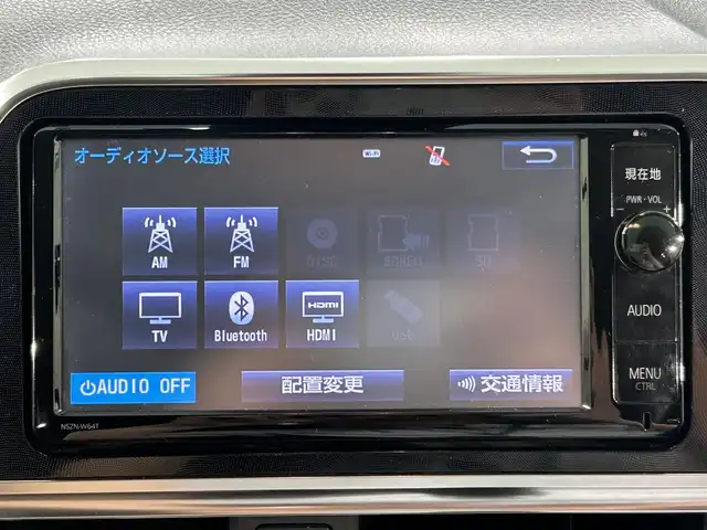 トヨタ シエンタ ハイブリッド G 愛知県 2016(平28)年 6.6万km ホワイトパールクリスタルシャイン 純正７型ＳＤナビ　/（Bluetooth/フルセグＴＶ/SD/FM/AM/HDMI)/純正１１型フリップダウンモニター　/トヨタセーフティセンス　/　　プリクラッシュセーフティ　/　　レーンディパーチャーアラート /　　オートマチックハイビーム/両側パワースライドドア　/シートヒーター　/ビルトインＥＴＣ　/前後ドライブレコーダー　/バックカメラ　/ＬＥＤヘッドライト/フォグランプ/純正フロアマット/プッシュスタート/　　-スマートキー