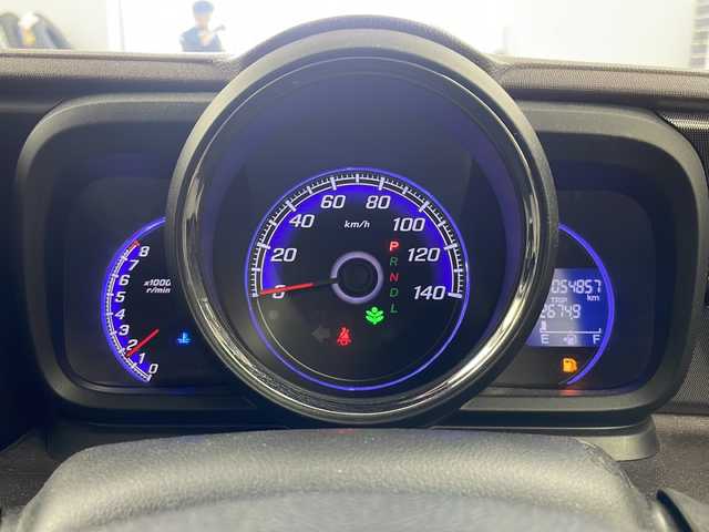ホンダ Ｎ ＯＮＥ プレミアム 道央・札幌 2014(平26)年 5.5万km 青Ⅱ ・４WD/シティブレーキアクティブシステム/・純正メモリナビ（vxm-145vsi）/・CD/DVD/BT/ワンセグTV/・バックカメラ/・プッシュスタート/スマートキー/・エンジンスターター/・HIDヘッドライト/オートライト/・冬タイヤ社外AW付き積込み/・横滑り防止装置/・盗難防止装置