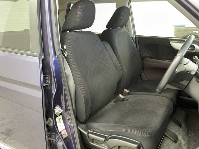 ホンダ Ｎ ＯＮＥ プレミアム 道央・札幌 2014(平26)年 5.5万km 青Ⅱ ・４WD/シティブレーキアクティブシステム/・純正メモリナビ（vxm-145vsi）/・CD/DVD/BT/ワンセグTV/・バックカメラ/・プッシュスタート/スマートキー/・エンジンスターター/・HIDヘッドライト/オートライト/・冬タイヤ社外AW付き積込み/・横滑り防止装置/・盗難防止装置